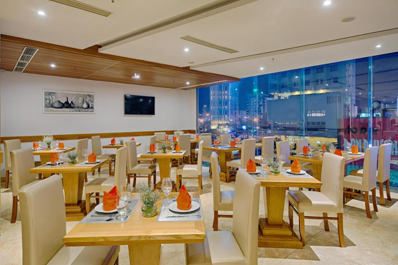 Bliss Luxury Hotel Da Nang Esterno foto