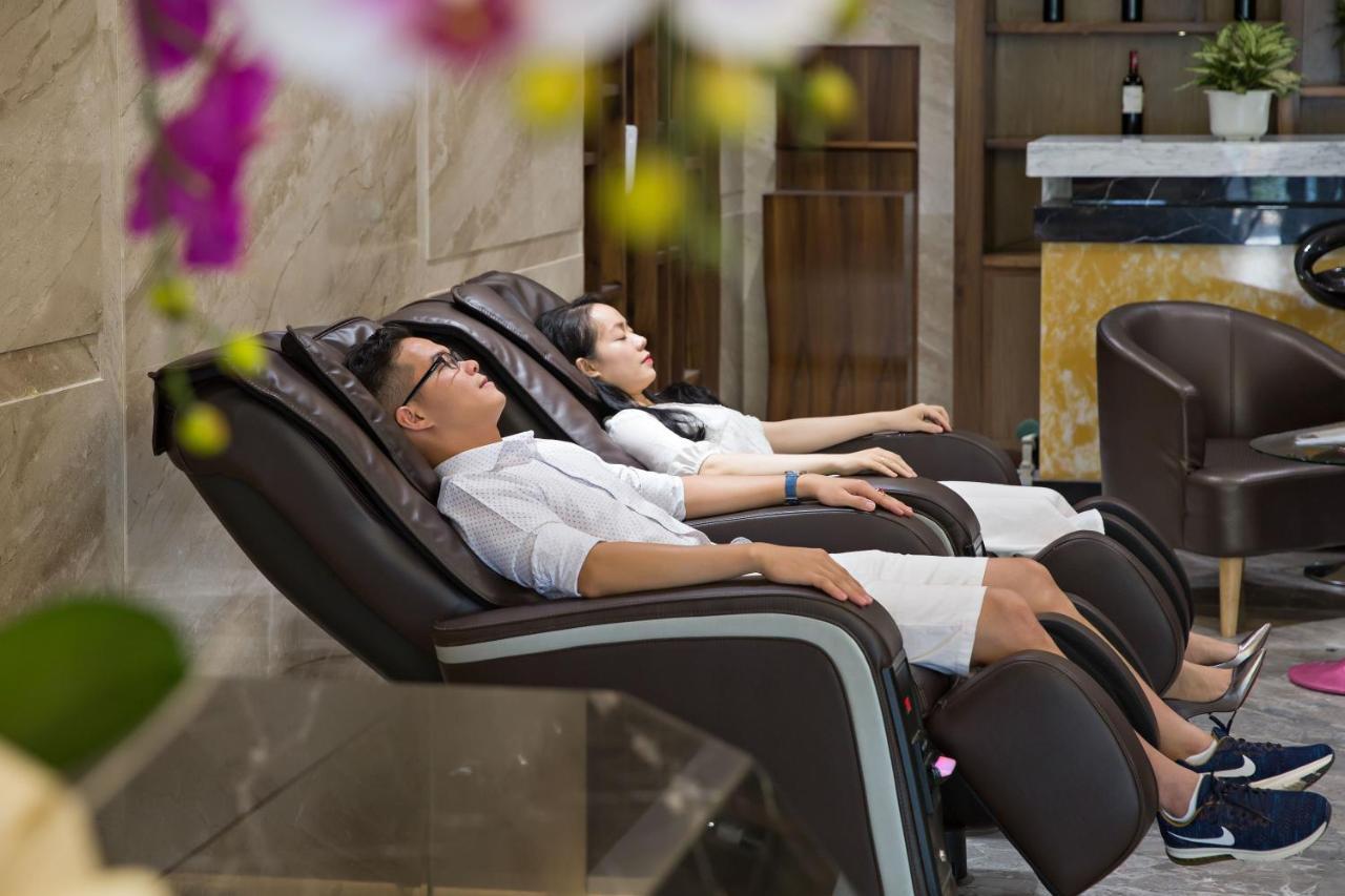 Bliss Luxury Hotel Da Nang Esterno foto