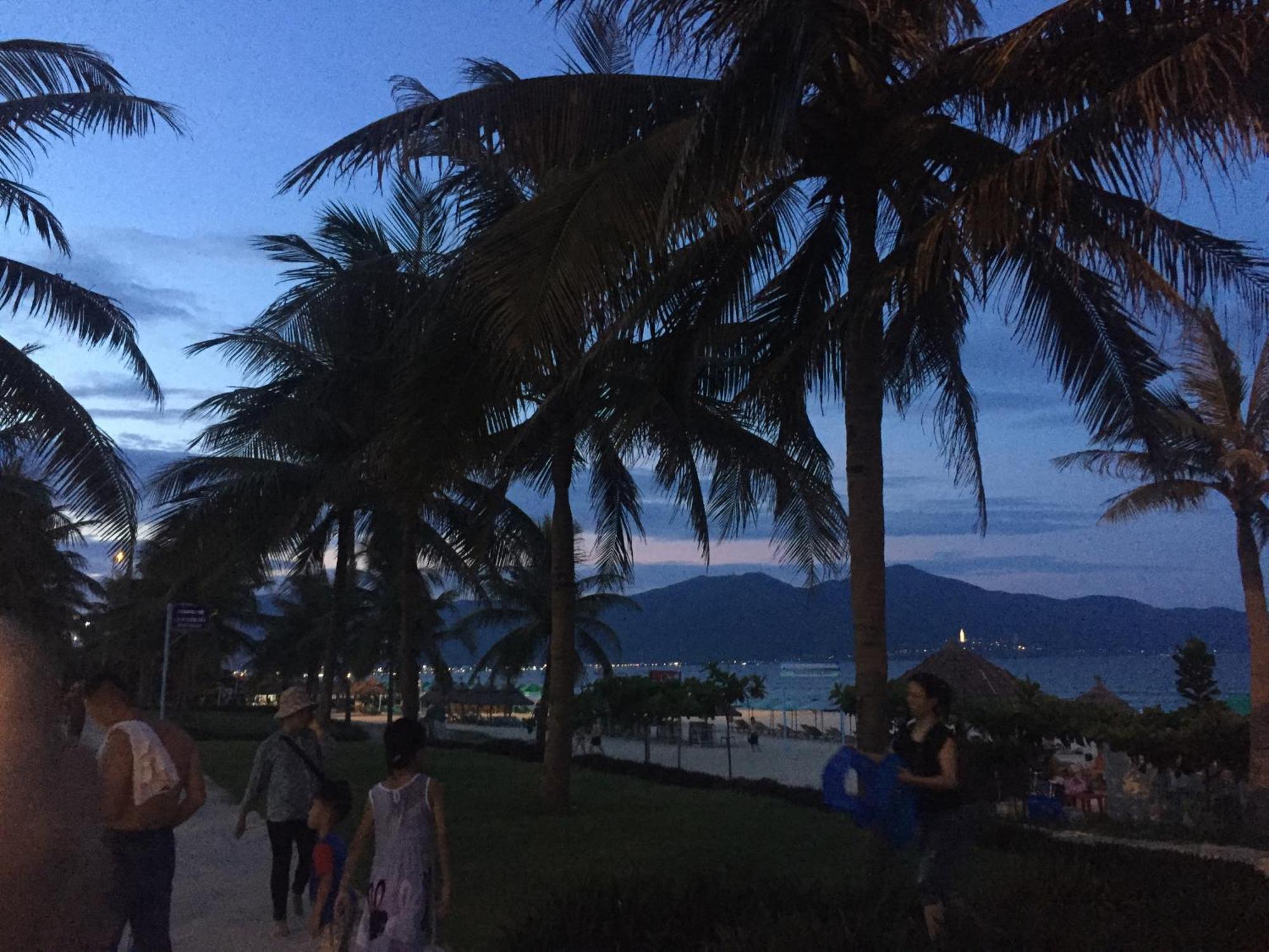 Bliss Luxury Hotel Da Nang Esterno foto