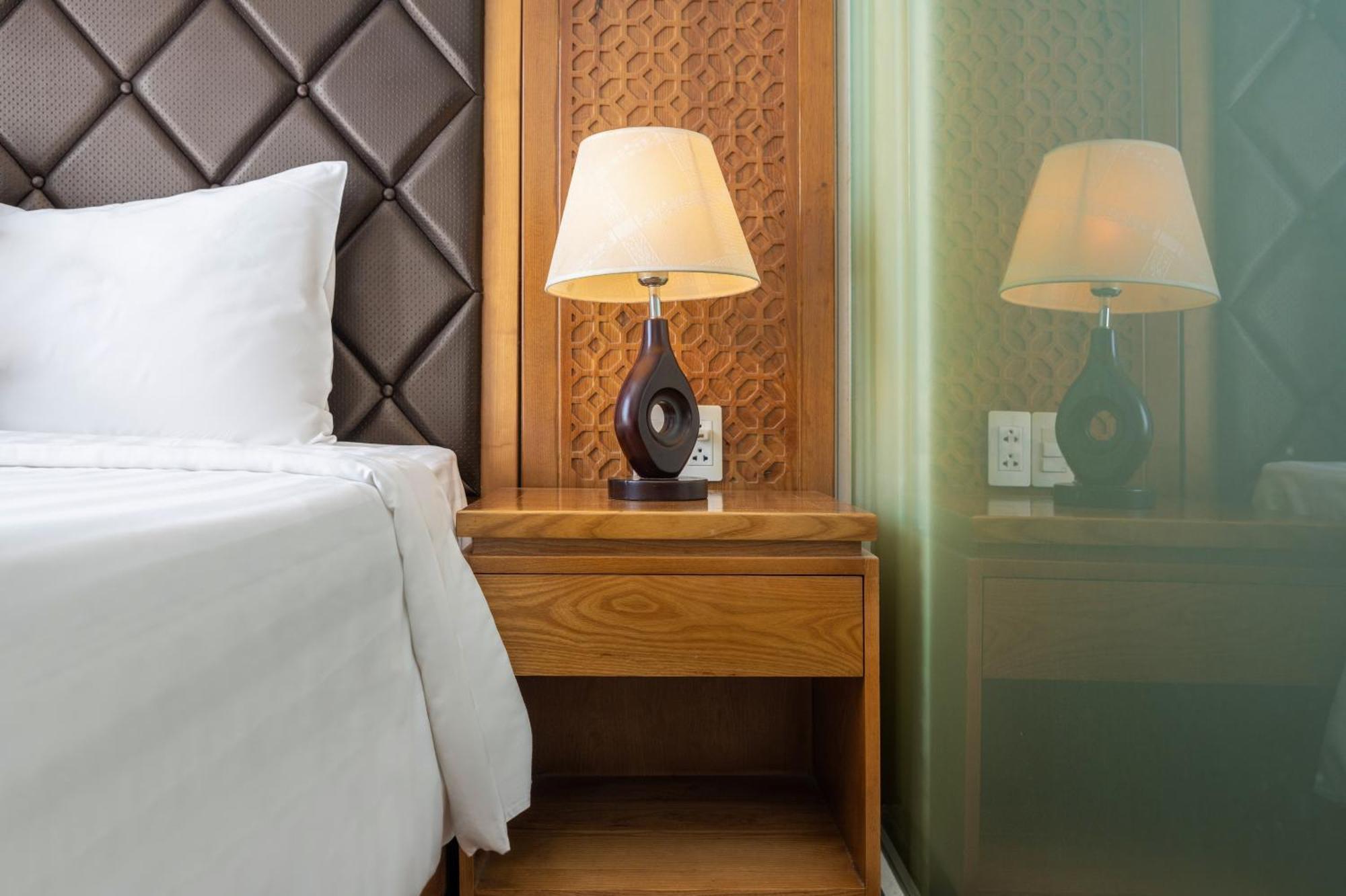 Bliss Luxury Hotel Da Nang Esterno foto